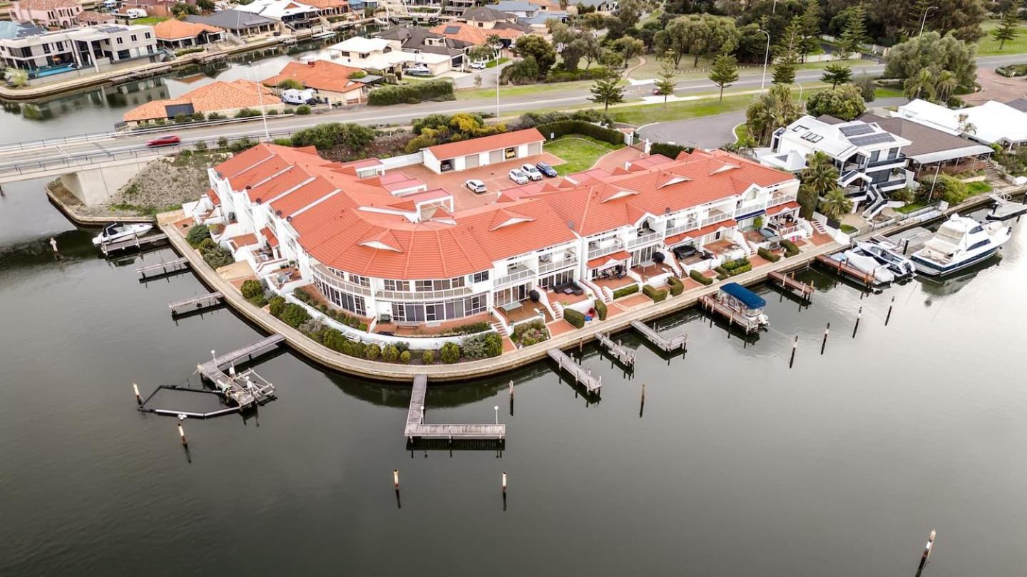 Dock Canal View-Jetty For Your Own Boat! Villa Mandurah Exterior photo