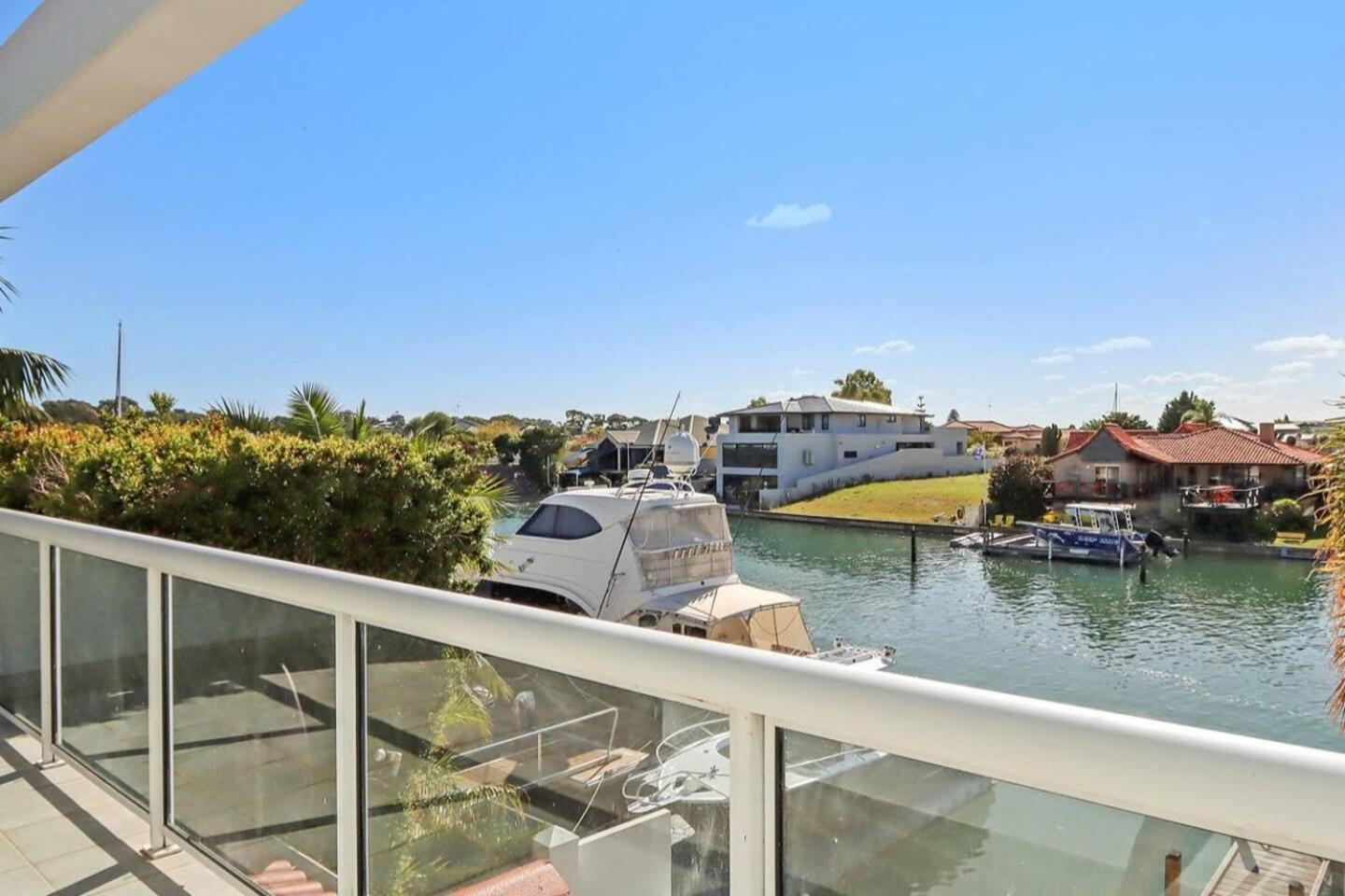 Dock Canal View-Jetty For Your Own Boat! Villa Mandurah Exterior photo