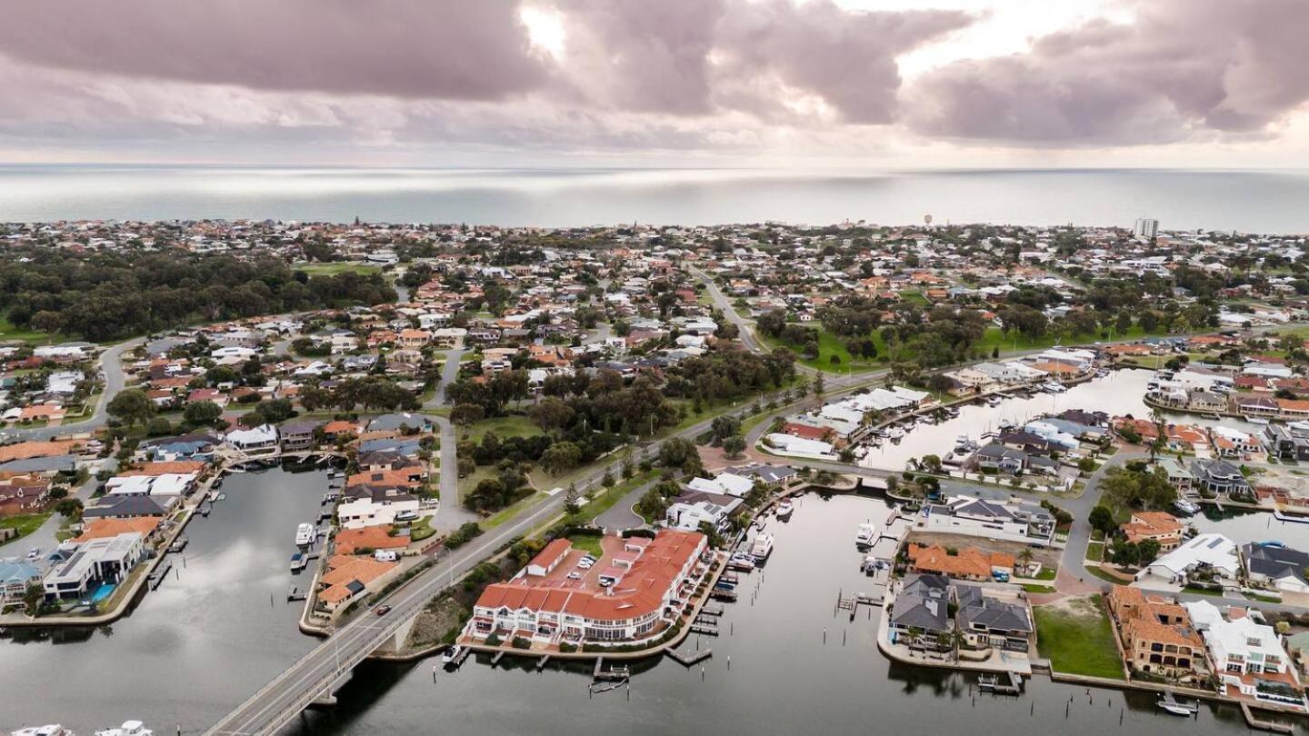 Dock Canal View-Jetty For Your Own Boat! Villa Mandurah Exterior photo