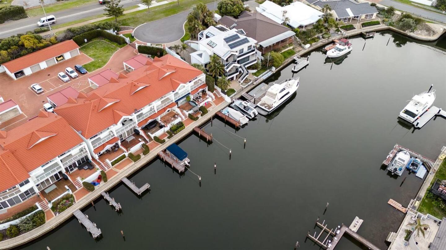 Dock Canal View-Jetty For Your Own Boat! Villa Mandurah Exterior photo